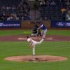 Seiya Suzuki crushes a home run, extending the Cubs’ lead over Pirates